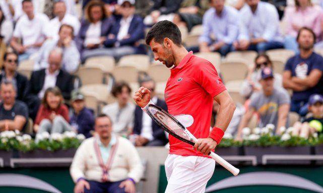 DB电竞下载-BRO横扫WBG,Gumayusi操刀奇招英雄翻盘激烈交锋入围赛,强势挺进下一轮的简单介绍